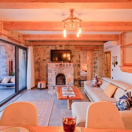 Babadag Esintisi Fethiye ヴィラ *